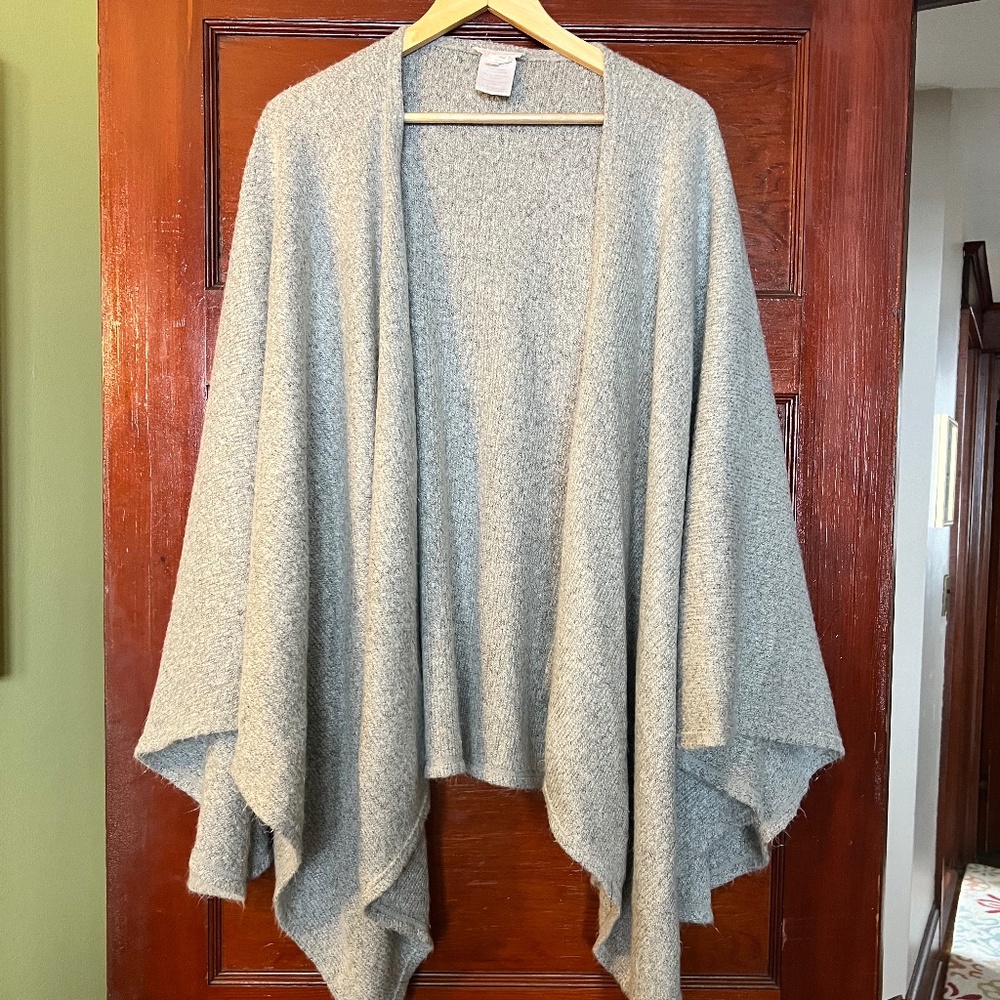 Ingrid & Isabel Pregnancy & Postpartum Cozy Wrap One size fits all